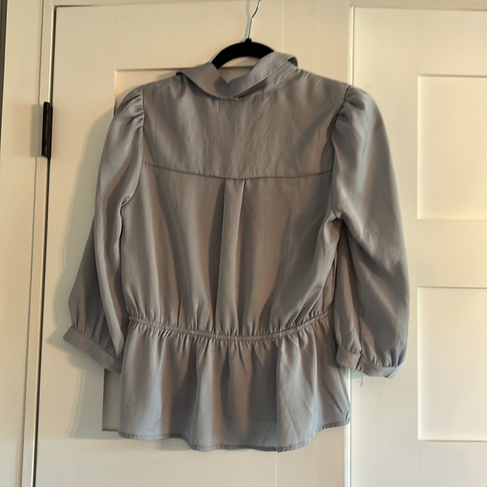 Monteau Blouse Sz L. Dusty Blue. NWT. - Picture 5 of 5